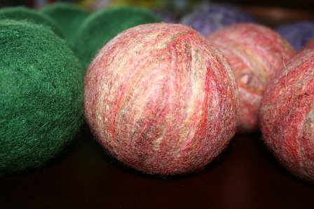 dryer-ball-hollyberry.jpg